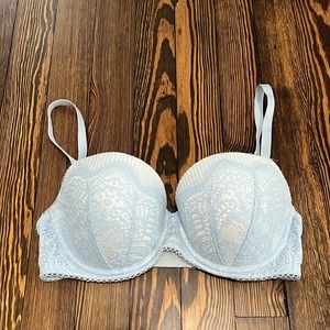 Victoria’s Secret Balconette Bra size: 34DD